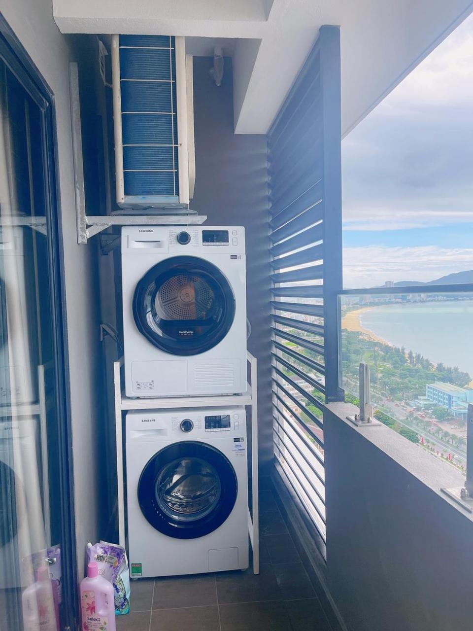 The Sun Beach - Flc Sea Tower Quy Nhon Apartman Kültér fotó