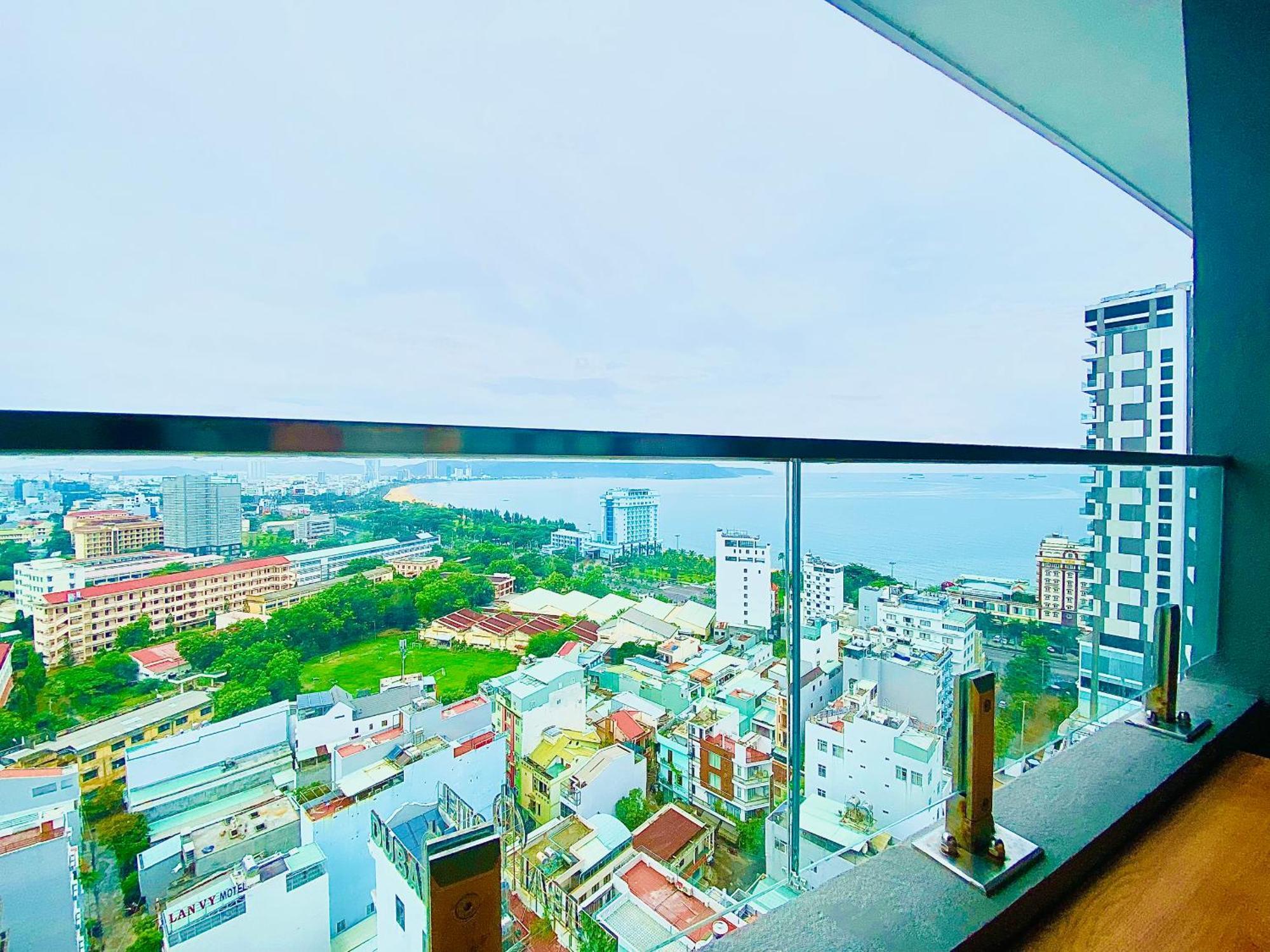 The Sun Beach - Flc Sea Tower Quy Nhon Apartman Kültér fotó